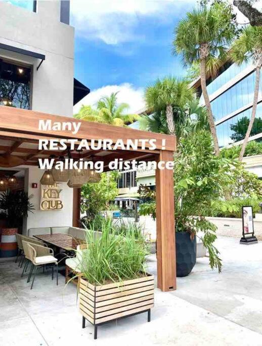 Groveo6 10 Minutes From The Beach Miami Extérieur photo
