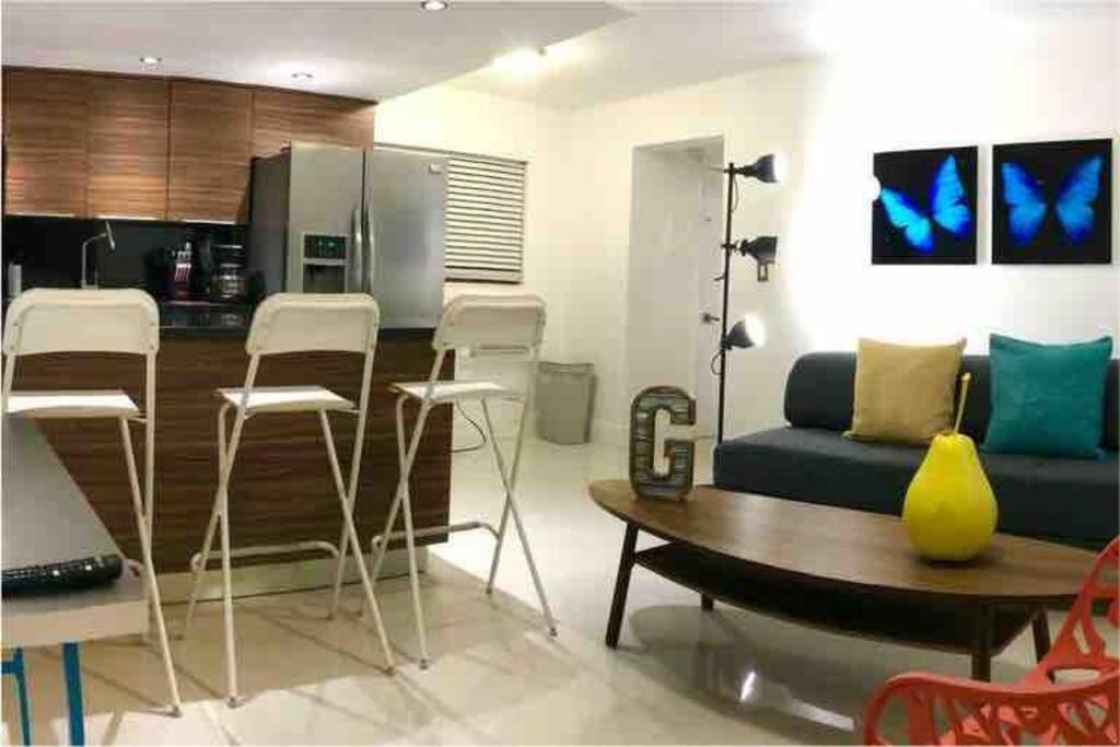 Groveo6 10 Minutes From The Beach Miami Extérieur photo
